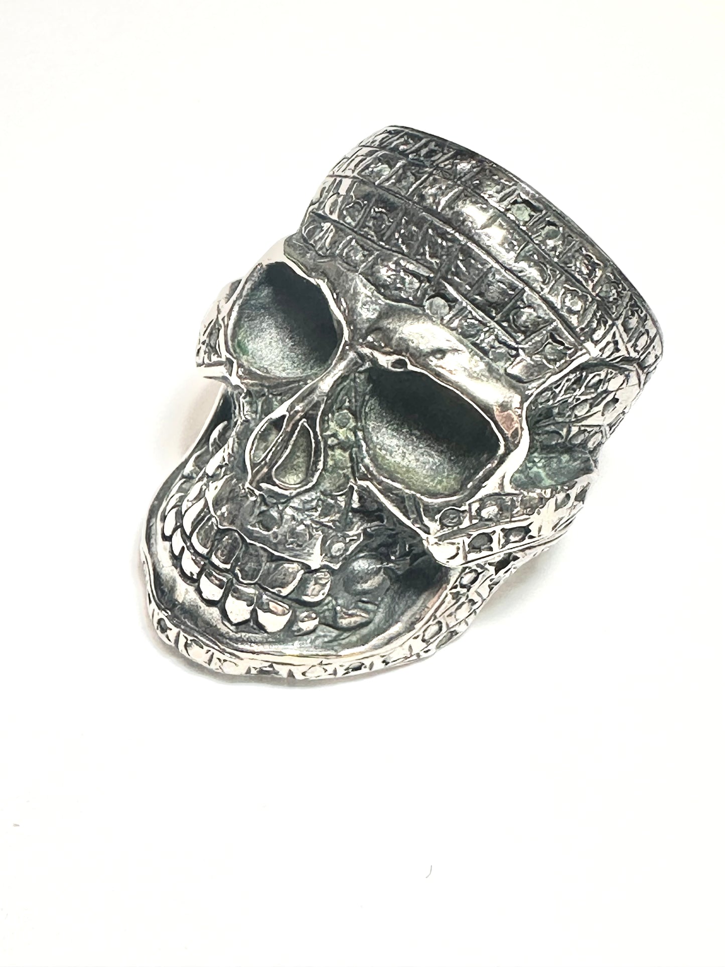 A&G LARGE SKULL "HELLRAISER"RING【3営業日発送