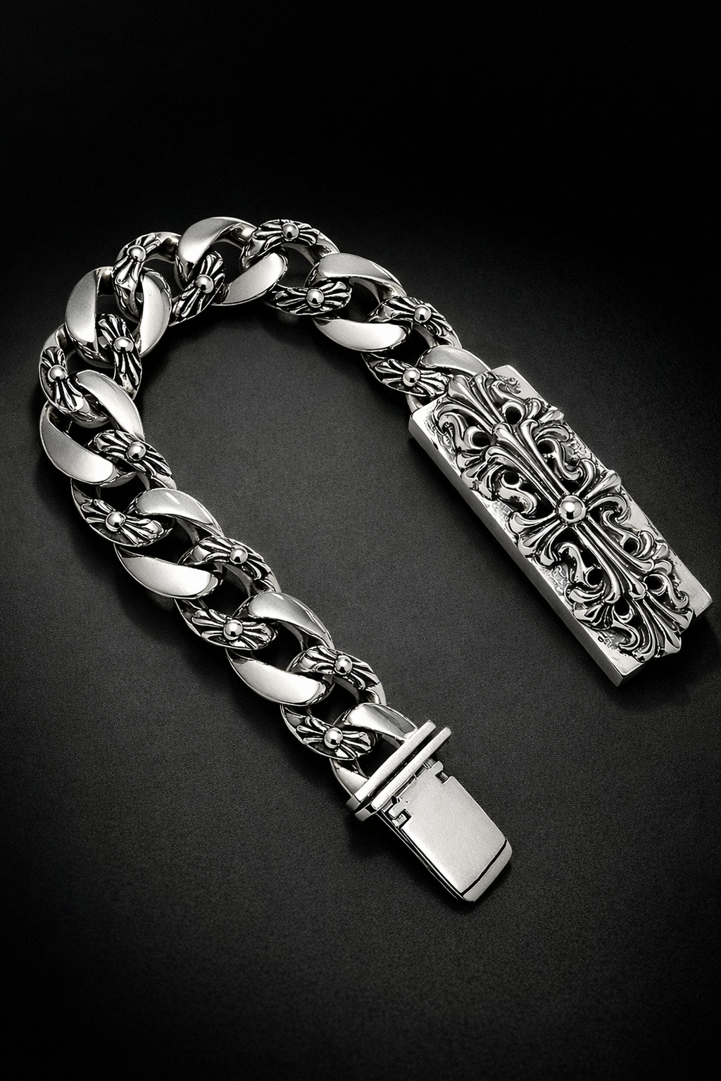 A&G【受注】FLORAL CROSS BRACELET