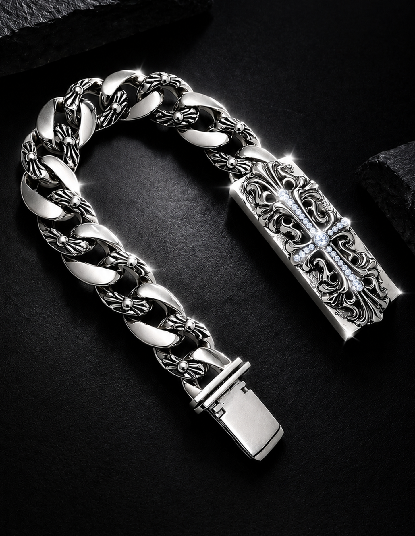 A&G【受注】FLORAL CROSS BRACELET LAB DIA
